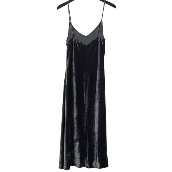 Reformation Size S Gaia Velvet V-Neck Midi Slip Dress in Caviar Slate Grey - Picture 3 of 6